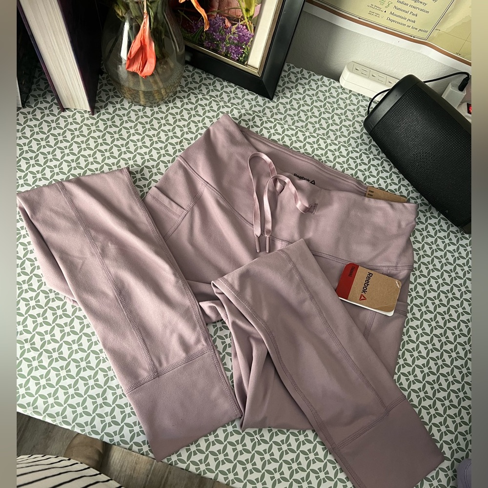 Reebok Defender Leggings, NWT